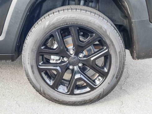 Used 2023 Jeep Renegade Altitude image 12