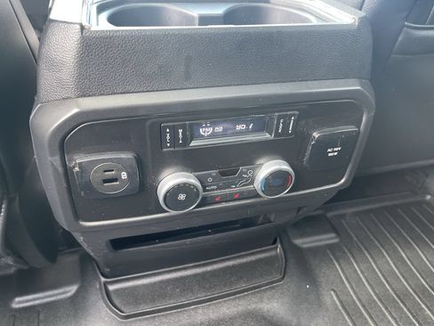 Used 2021 Ford Expedition Limited AWD/4WD image 22