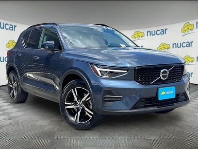 Used 2026 Volvo XC40 B5 Core
