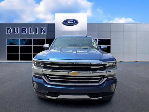 Used 2018 Chevrolet Silverado 1500 High Country AWD/4WD image 2