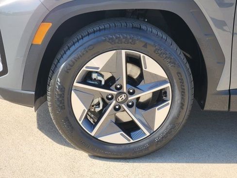 Used 2025 Hyundai Tucson SEL image 18