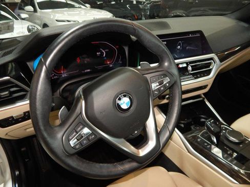Used 2019 BMW 330i xDrive Sedan w/ Convenience Package image 16