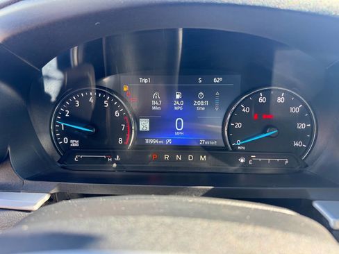 Used 2021 Ford Explorer XLT w/ Equipment Group 202A image 12