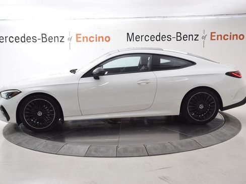 Certified 2024 Mercedes-Benz CLE 300 4MATIC Coupe image 3