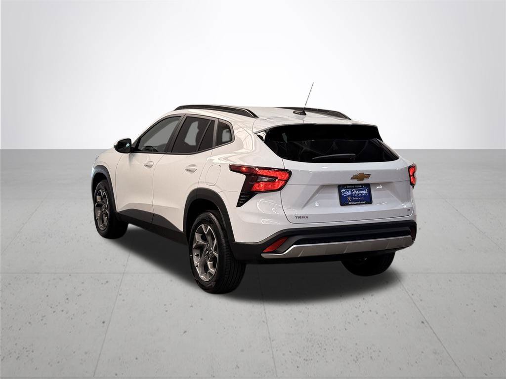 Certified 2026 Chevrolet Trax LT w/ Driver Confidence Package FWD image 13