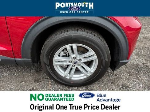 Used 2021 Ford Explorer XLT w/ Equipment Group 202A image 29