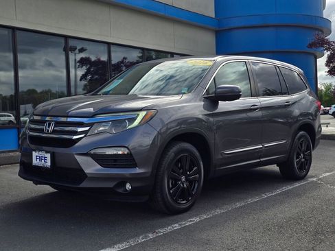 Used 2016 Honda Pilot EX image 1