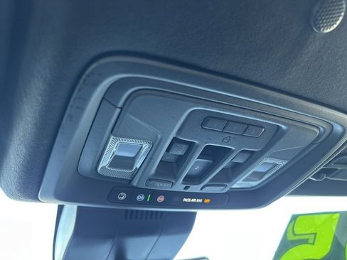 Used 2025 GMC Sierra 2500 Denali Ultimate image 46