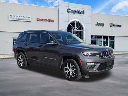 Used 2023 Jeep Grand Cherokee Limited w/ Trailer Tow Prep Group (B)