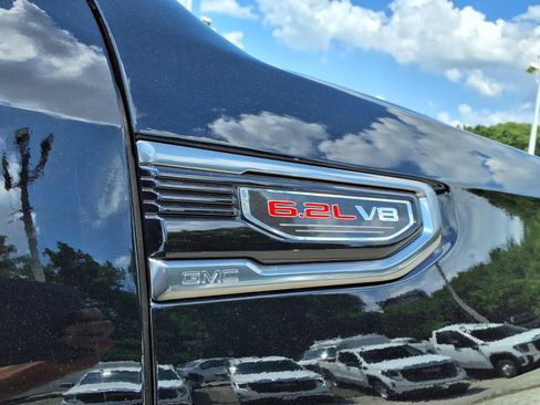 New 2026 GMC Sierra 1500 AT4 w/ AT4 Premium Package AWD/4WD image 2