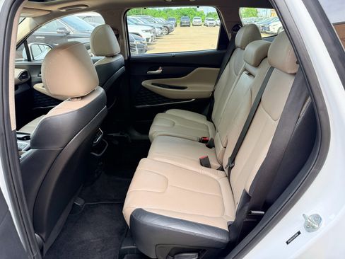 Used 2020 Hyundai Santa Fe SEL FWD image 22