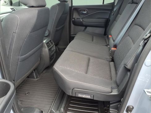 Used 2023 Honda Ridgeline Sport image 17