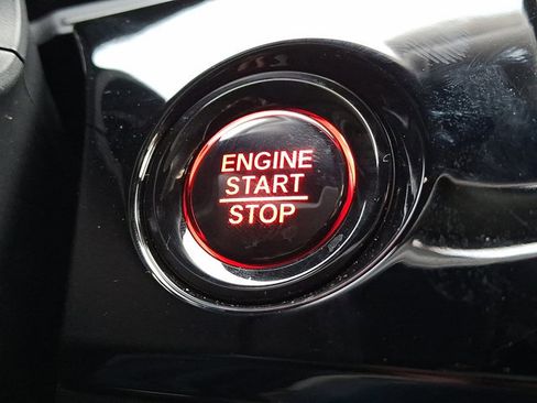 Certified 2025 Honda Civic Sport image 26