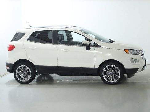 Used 2020 Ford EcoSport Titanium image 11