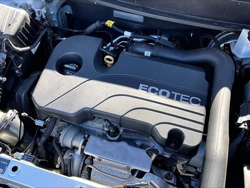 Used 2019 Chevrolet Equinox LS image 29