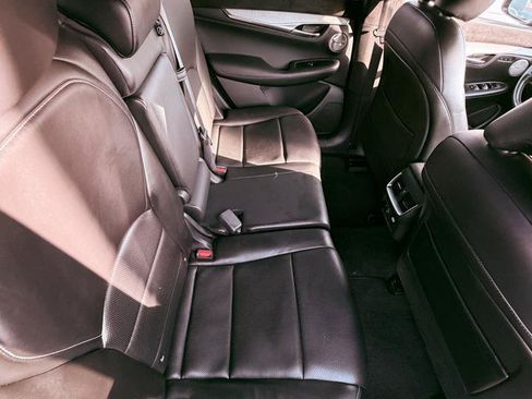 Used 2019 INFINITI QX50 Essential w/ Sensory Package AWD/4WD image 40