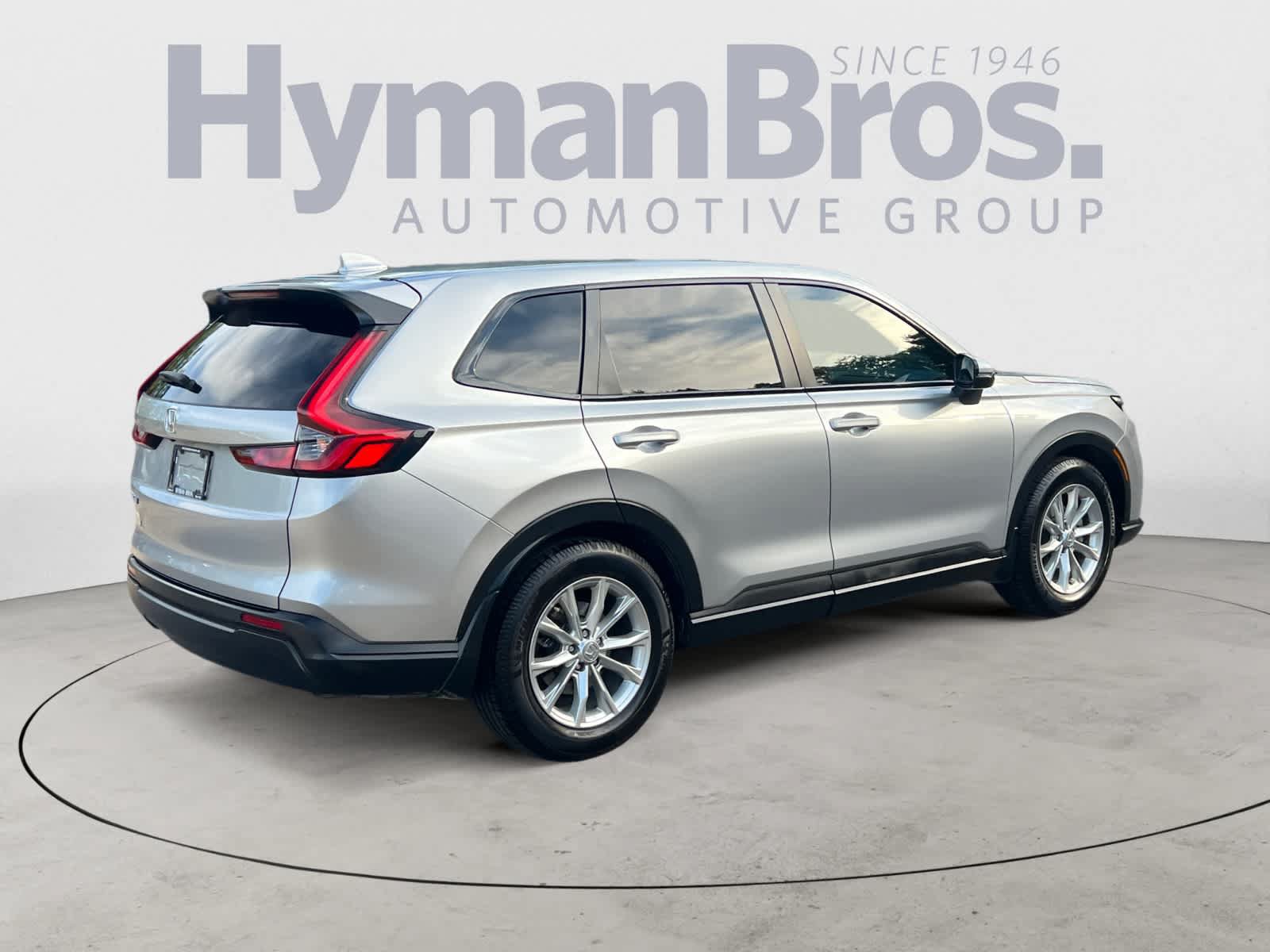 Used 2024 Honda CR-V EX image 3