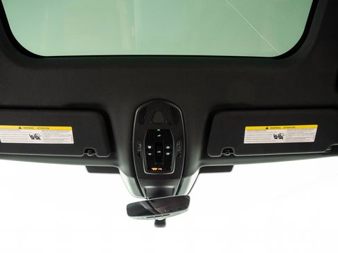 Certified 2024 Porsche Panamera 4 AWD/4WD image 19