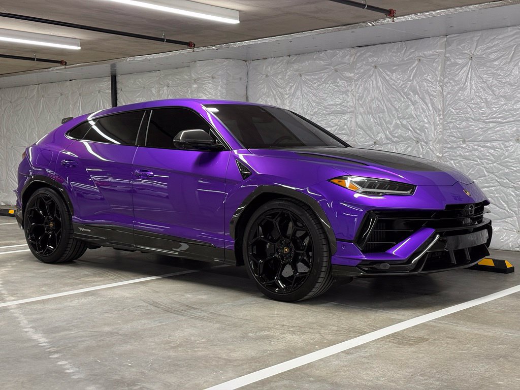 Used 2023 Lamborghini Urus Performante AWD/4WD image 14