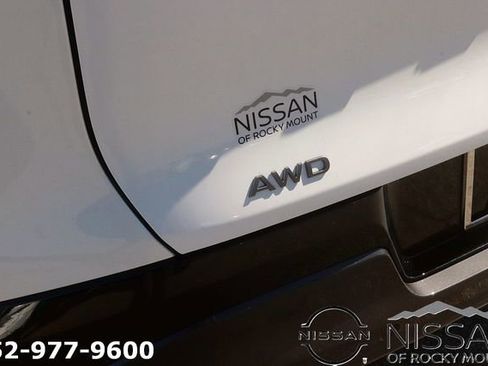 New 2026 Nissan Murano Platinum image 7