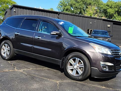 Used 2016 Chevrolet Traverse LT AWD/4WD image 2