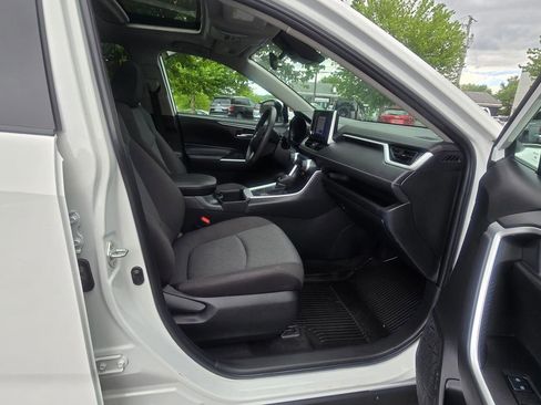 Certified 2023 Toyota RAV4 XLE w/ Convenience Package AWD/4WD image 11