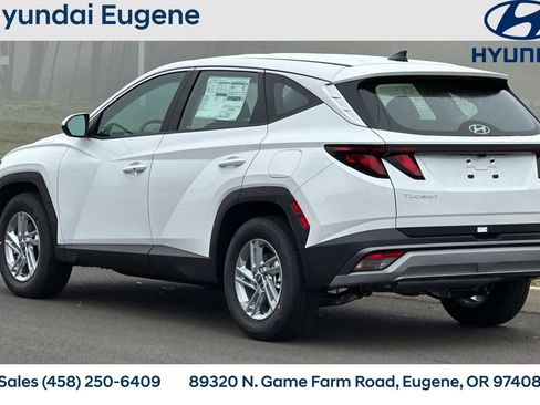 Used 2026 Hyundai Tucson SE image 6