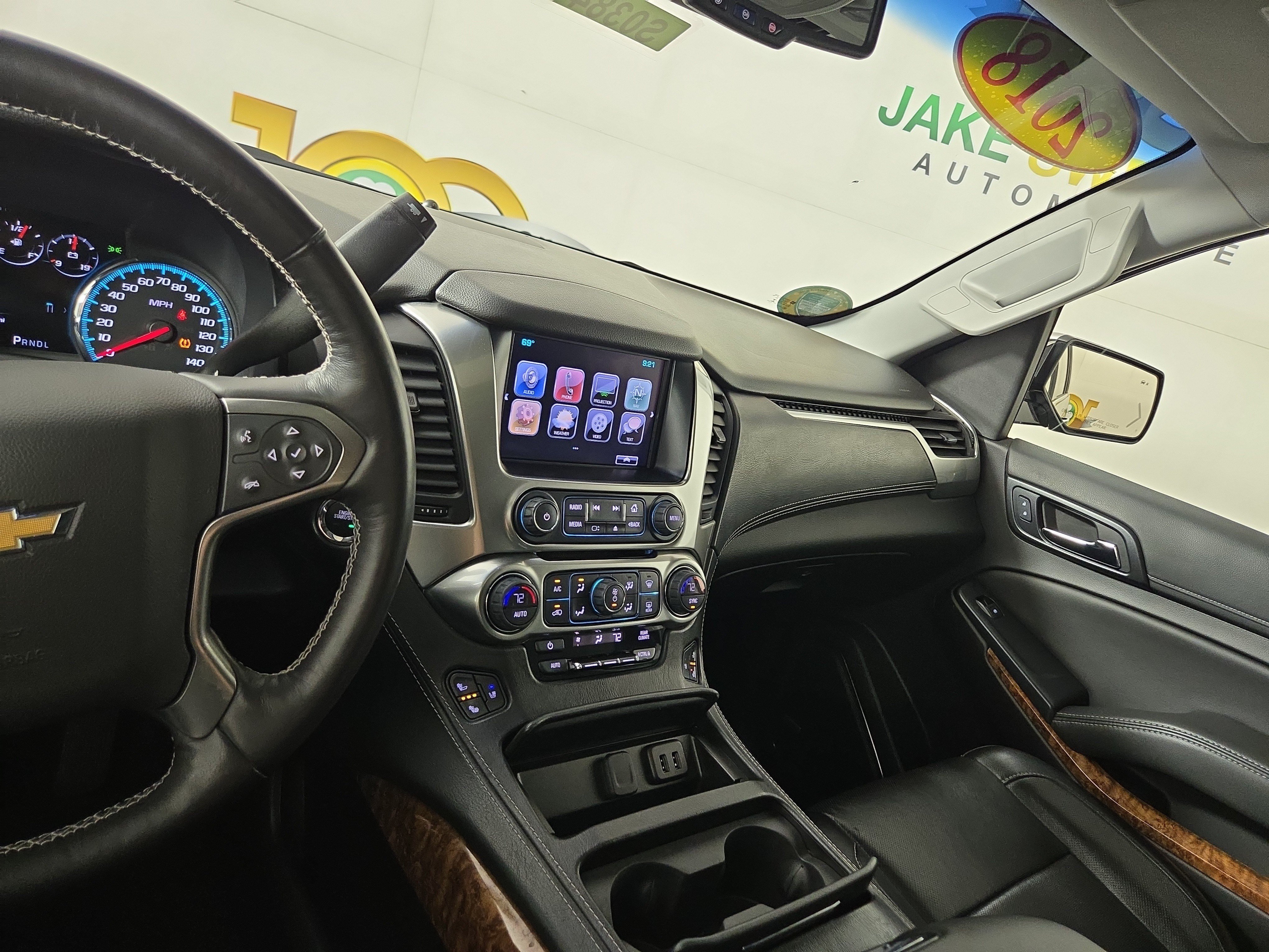 Used 2018 Chevrolet Tahoe Premier AWD/4WD image 26