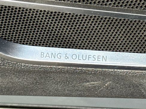 Used 2020 Audi Q3 2.0T Premium Plus w/ Premium Plus Package AWD/4WD image 30