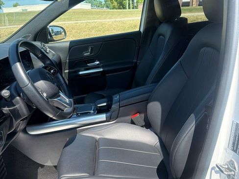Used 2021 Mercedes-Benz GLA 250 4MATIC image 10