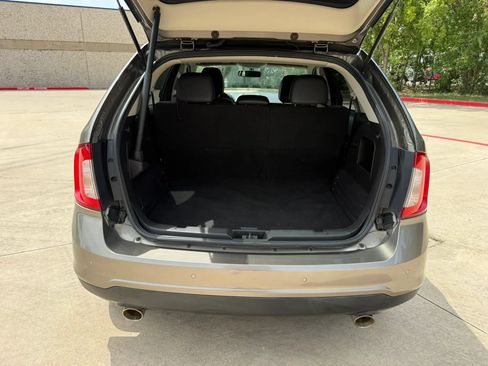 Used 2014 Ford Edge SEL w/ Equipment Group 205A FWD image 5
