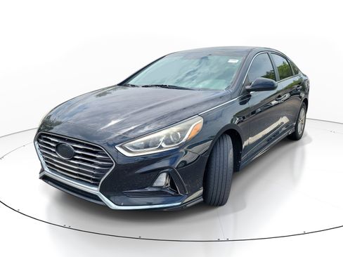 Used 2018 Hyundai Sonata SE FWD image 3