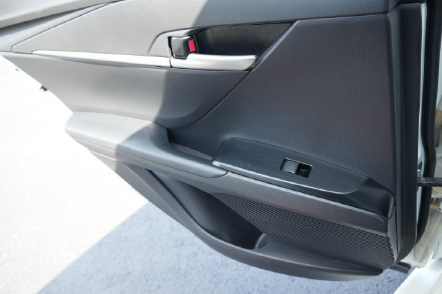 Used 2025 Toyota Camry SE FWD image 20