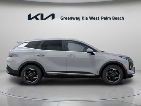 New 2026 Kia Sportage EX AWD/4WD image 9