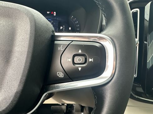 Used 2026 Volvo XC40 B5 Plus AWD/4WD image 14