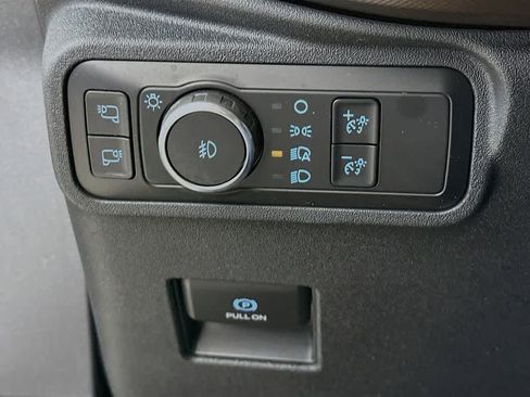 Certified 2021 Ford Bronco Outer Banks w/ Sasquatch Package image 26