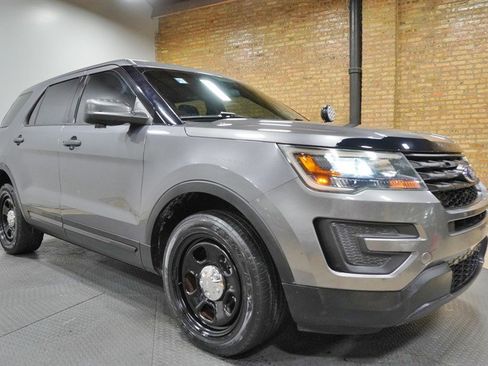 Used 2018 Ford Explorer 4WD Police Interceptor image 6