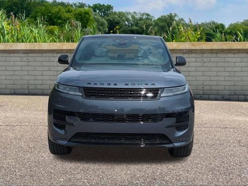 New 2026 Land Rover Range Rover Sport Dynamic SE AWD/4WD image 2