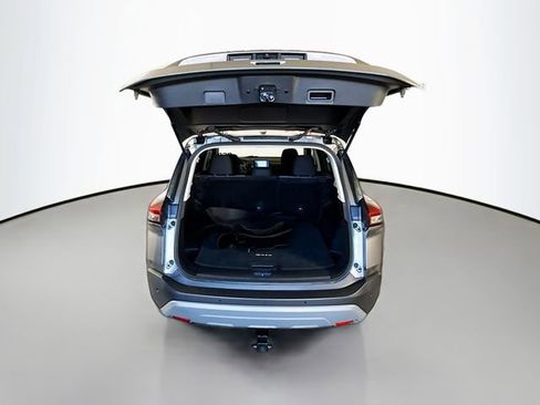 Used 2023 Nissan Rogue SV image 26