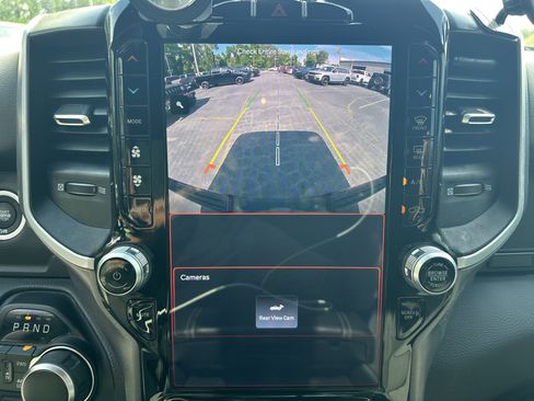 Used 2023 RAM 1500 Big Horn AWD/4WD image 33