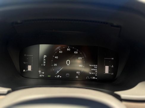 Used 2018 Volvo V90 T5 Cross Country w/ Convenience Package AWD/4WD image 21