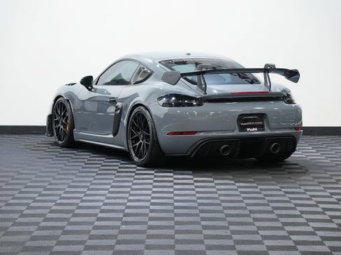Used 2023 Porsche 718 Cayman GT4 RS image 8
