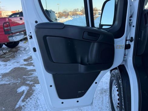 New 2026 RAM ProMaster 3500 w/ Convenience Group image 16