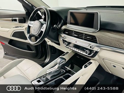 Used 2022 Kia Telluride EX w/ EX Premium Package image 10