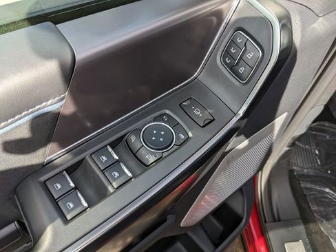 New 2026 Ford F350 Platinum w/ Tremor Off-Road Package image 19