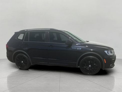 Used 2021 Volkswagen Tiguan SE R-Line image 10