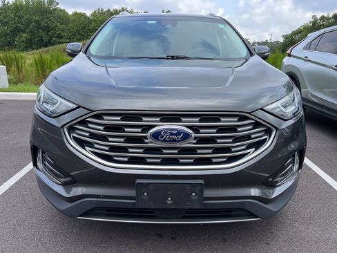 Used 2019 Ford Edge SEL w/ Equipment Group 201A AWD/4WD image 9