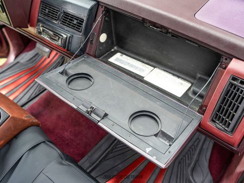 Used 1989 Chevrolet Silverado 1500 2WD Regular Cab image 40
