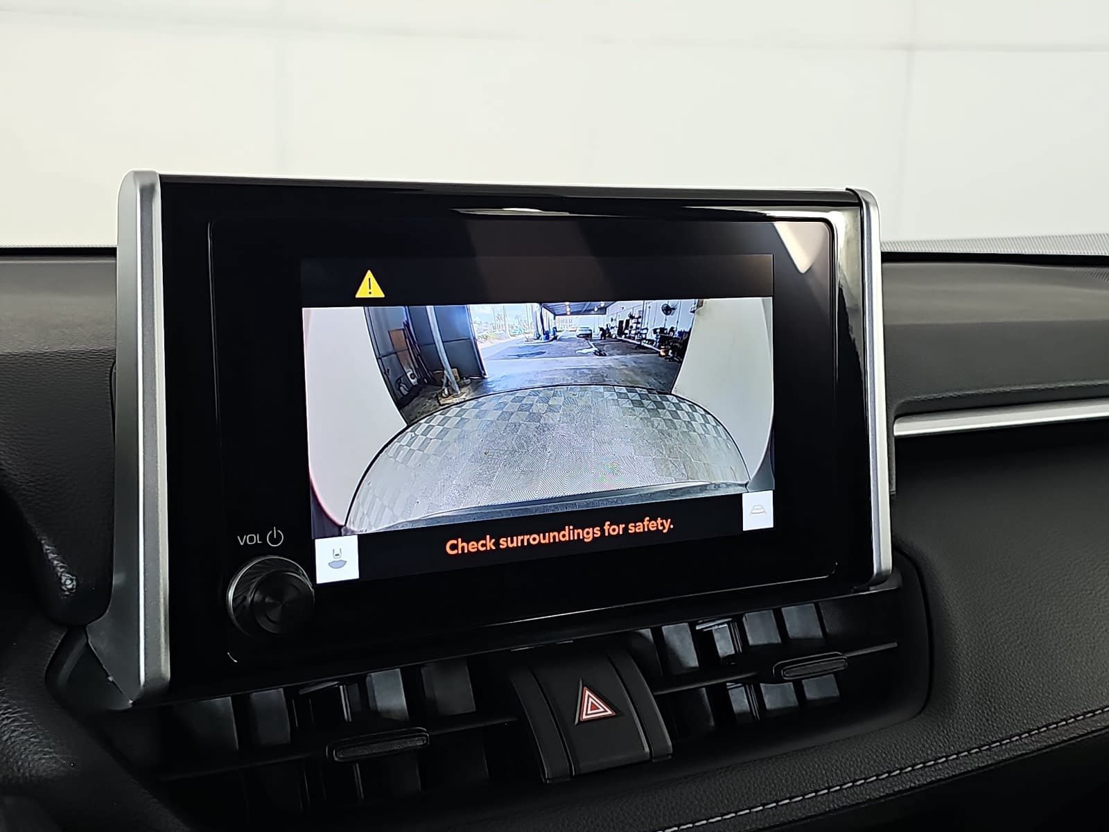 Used 2025 Toyota RAV4 XLE AWD/4WD image 20
