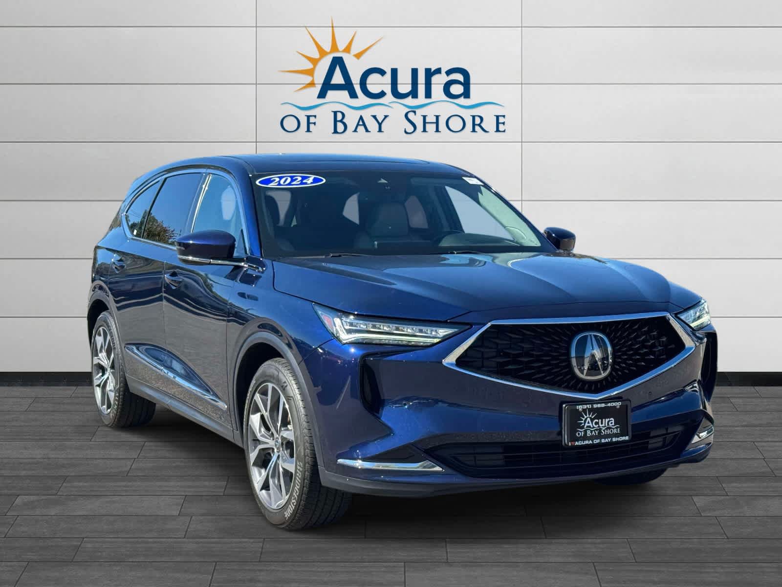 Used 2024 Acura MDX w/ Technology Package AWD/4WD image 2